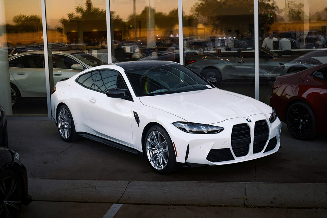 Compliant Office and Address Rental for Wholesale Dealers